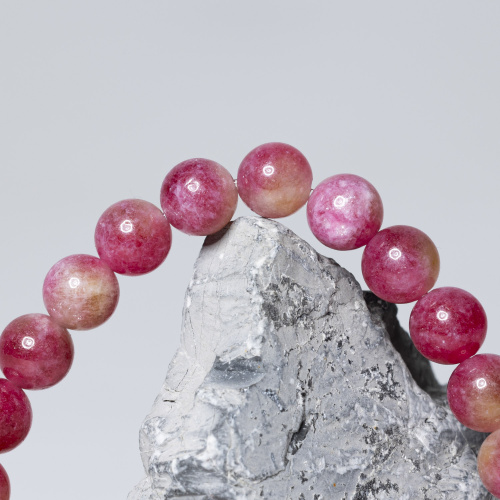 Pinkes Turmalin Armand mit 8 mm Steinen